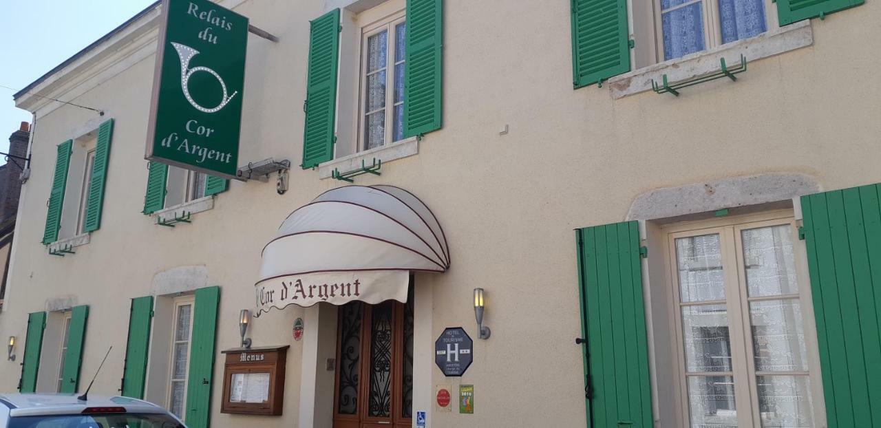 Logis Hotel Le Cor D'Argent Esterno foto